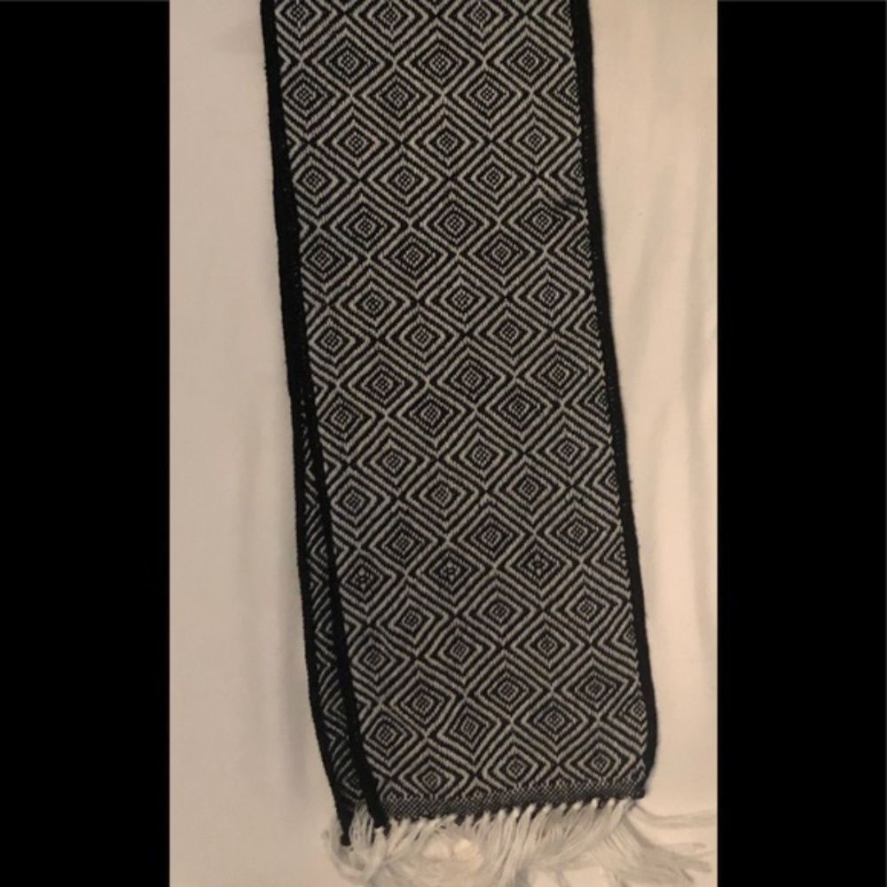 100% Alpaca scarf made in peru
